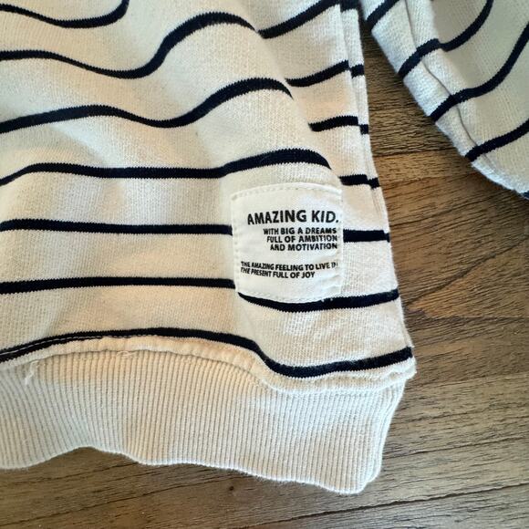 Zara Stripe Crew Neck Sweatshirt - Size 5 years - Picture 3 of 4